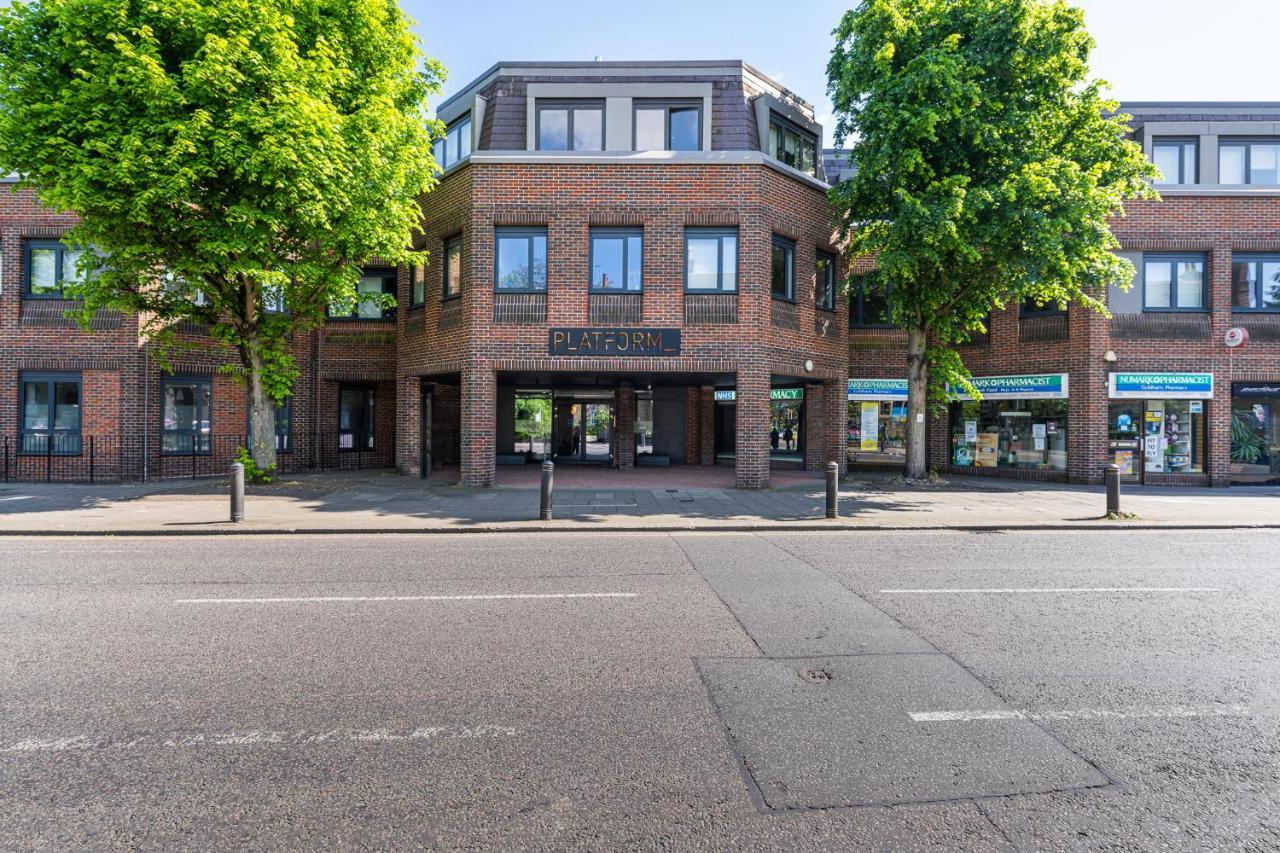 Luxury One Bedroom Serviced Apartment In The Heart Of Bedford Exteriér fotografie